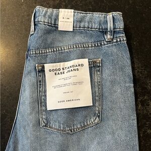 Good American Good Standard Ease Jeans NWT 6/28